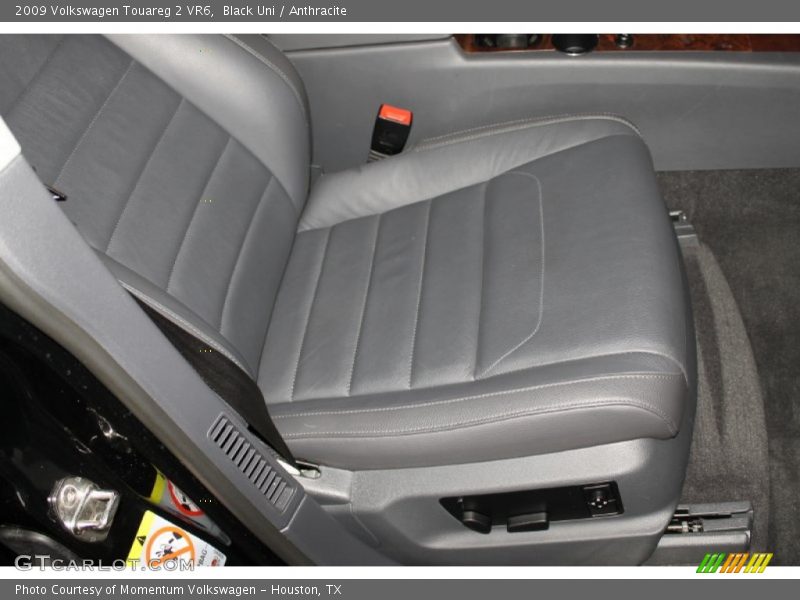 Black Uni / Anthracite 2009 Volkswagen Touareg 2 VR6