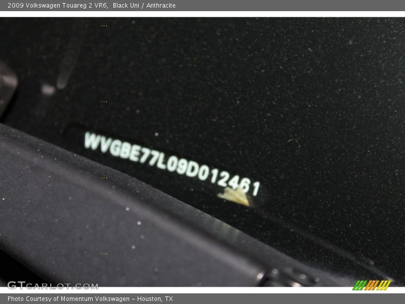 Black Uni / Anthracite 2009 Volkswagen Touareg 2 VR6