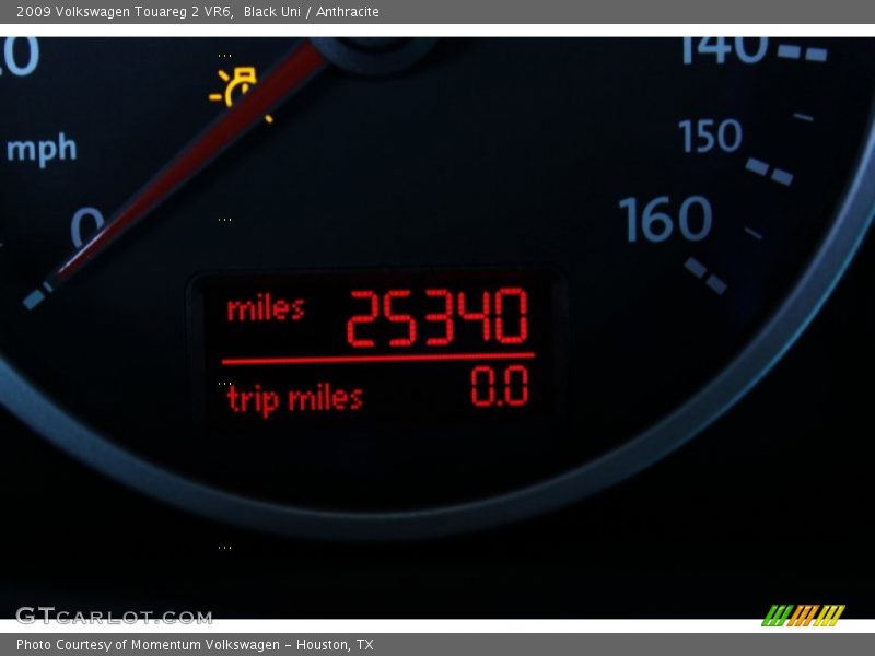 Black Uni / Anthracite 2009 Volkswagen Touareg 2 VR6