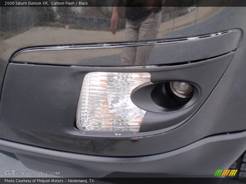 Carbon Flash / Black 2008 Saturn Outlook XR