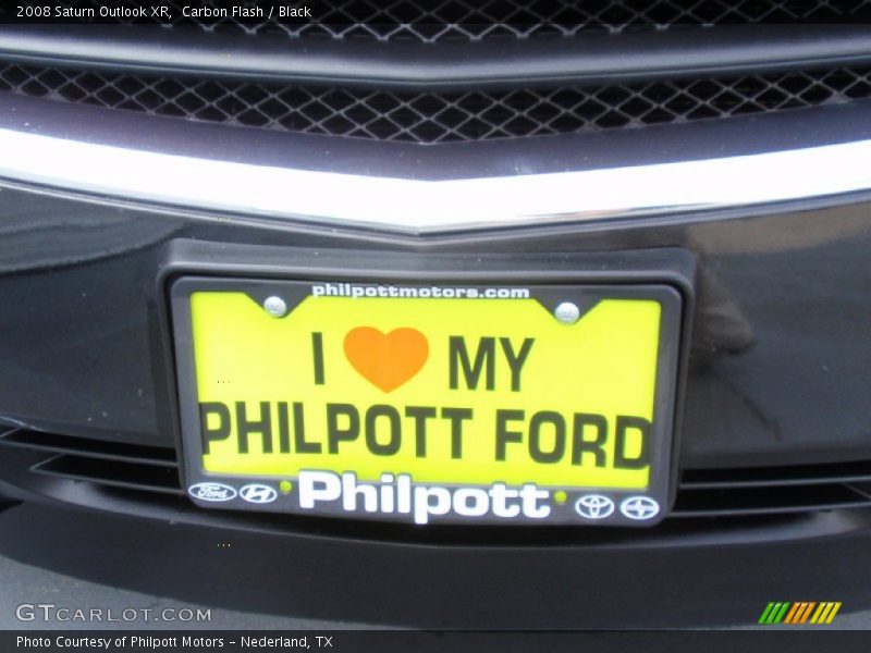 Carbon Flash / Black 2008 Saturn Outlook XR