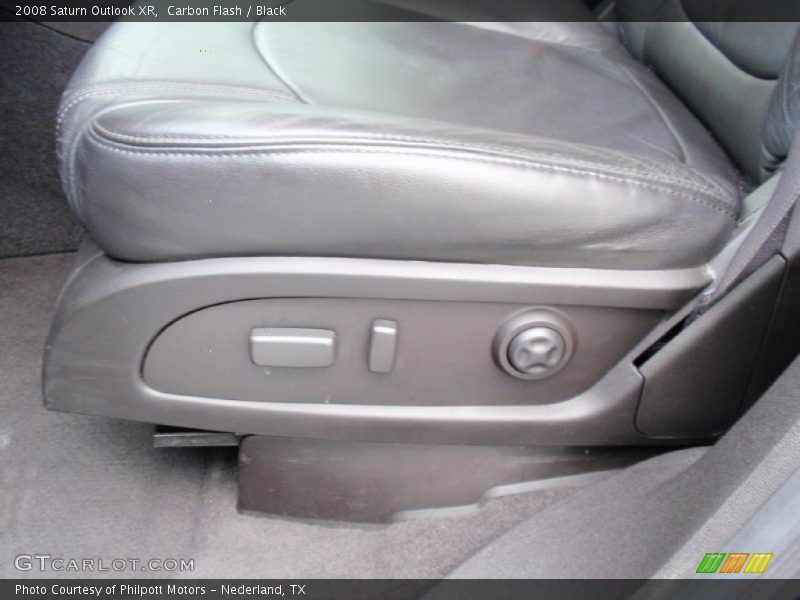 Carbon Flash / Black 2008 Saturn Outlook XR