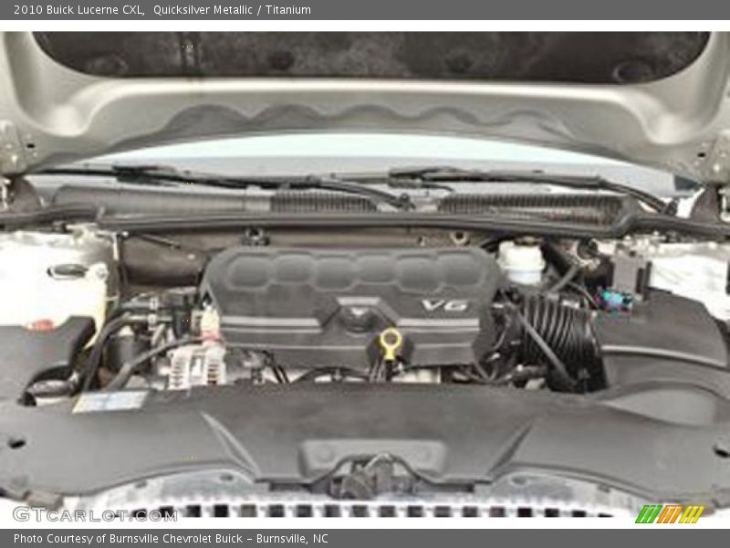 Quicksilver Metallic / Titanium 2010 Buick Lucerne CXL