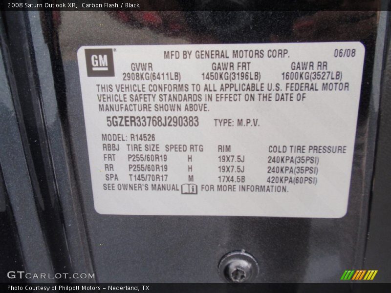 Carbon Flash / Black 2008 Saturn Outlook XR