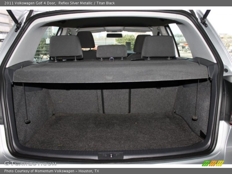 Reflex Silver Metallic / Titan Black 2011 Volkswagen Golf 4 Door