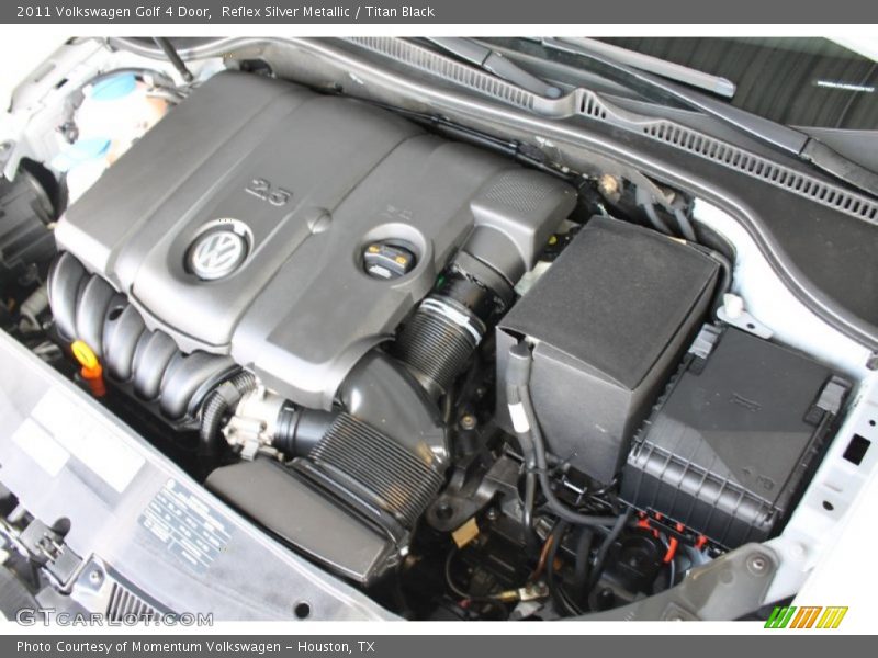 Reflex Silver Metallic / Titan Black 2011 Volkswagen Golf 4 Door