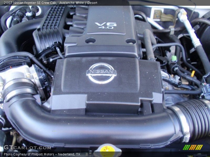 Avalanche White / Desert 2007 Nissan Frontier SE Crew Cab