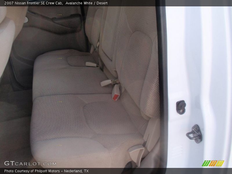 Avalanche White / Desert 2007 Nissan Frontier SE Crew Cab