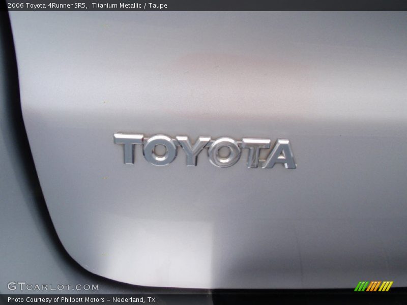 Titanium Metallic / Taupe 2006 Toyota 4Runner SR5
