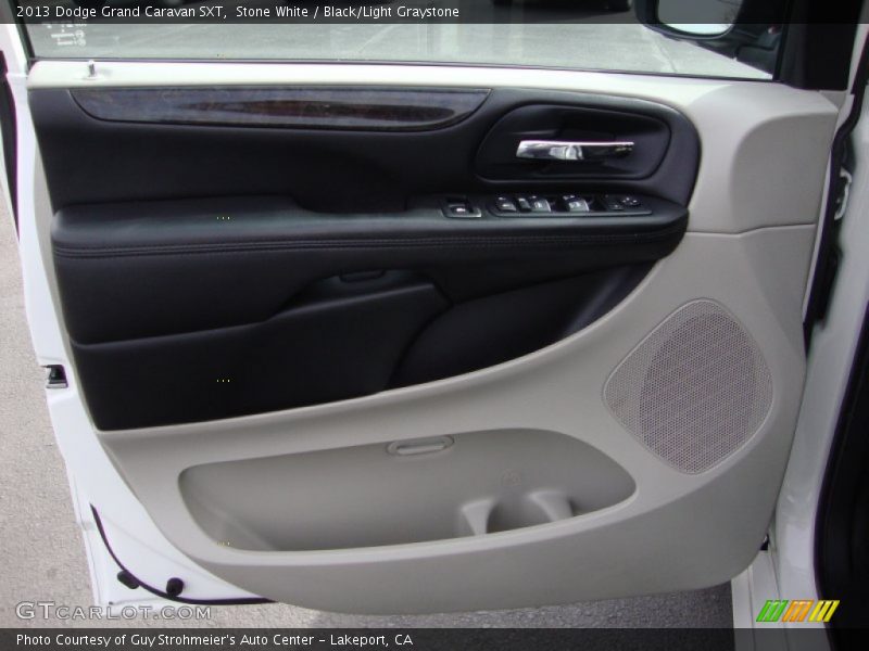 Stone White / Black/Light Graystone 2013 Dodge Grand Caravan SXT
