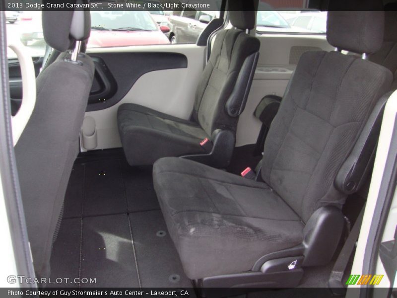 Stone White / Black/Light Graystone 2013 Dodge Grand Caravan SXT