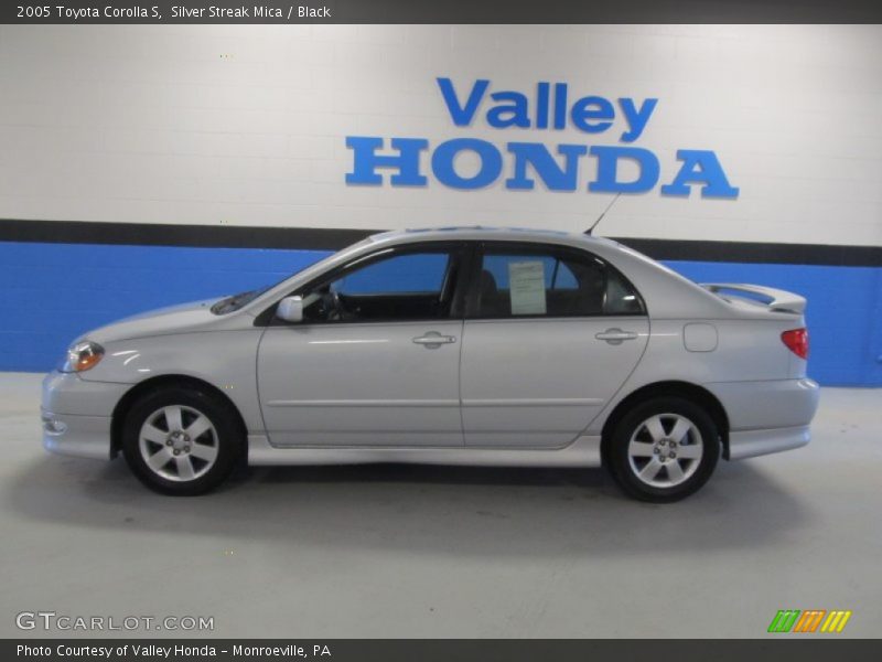 Silver Streak Mica / Black 2005 Toyota Corolla S