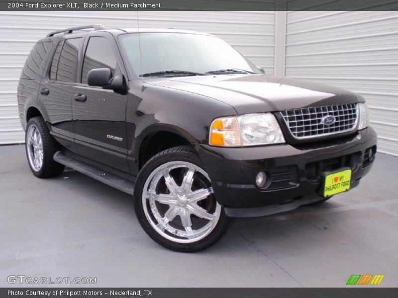 Black / Medium Parchment 2004 Ford Explorer XLT