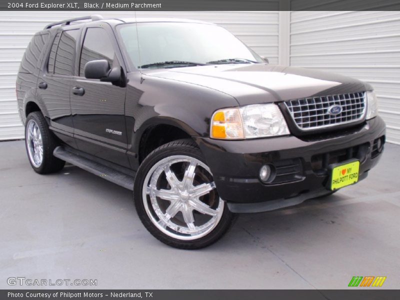 Black / Medium Parchment 2004 Ford Explorer XLT