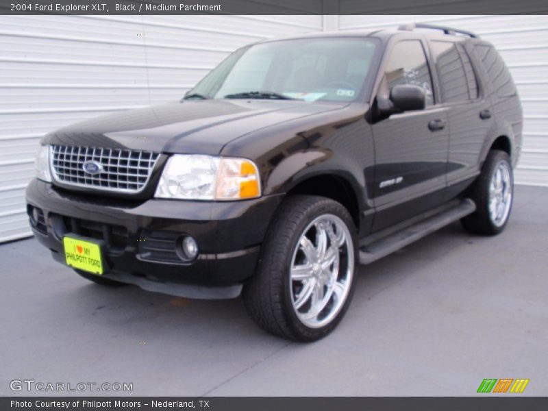 Black / Medium Parchment 2004 Ford Explorer XLT