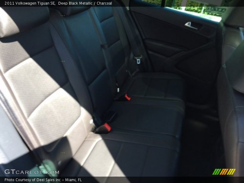 Deep Black Metallic / Charcoal 2011 Volkswagen Tiguan SE