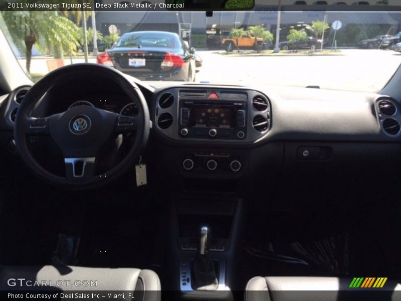 Deep Black Metallic / Charcoal 2011 Volkswagen Tiguan SE