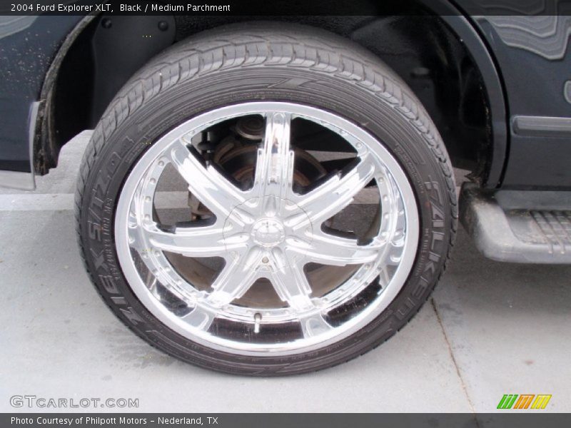 Black / Medium Parchment 2004 Ford Explorer XLT
