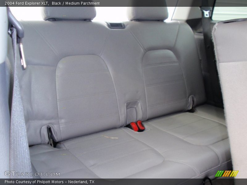 Black / Medium Parchment 2004 Ford Explorer XLT