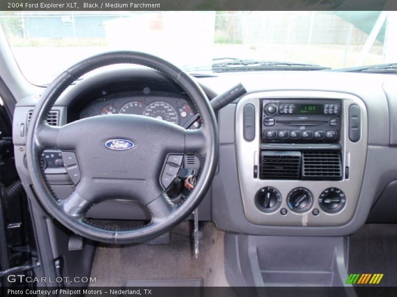 Black / Medium Parchment 2004 Ford Explorer XLT