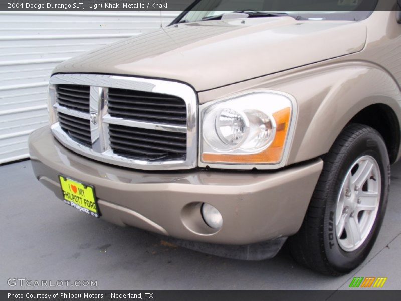 Light Khaki Metallic / Khaki 2004 Dodge Durango SLT