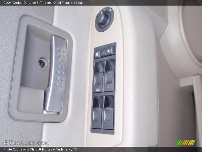 Light Khaki Metallic / Khaki 2004 Dodge Durango SLT
