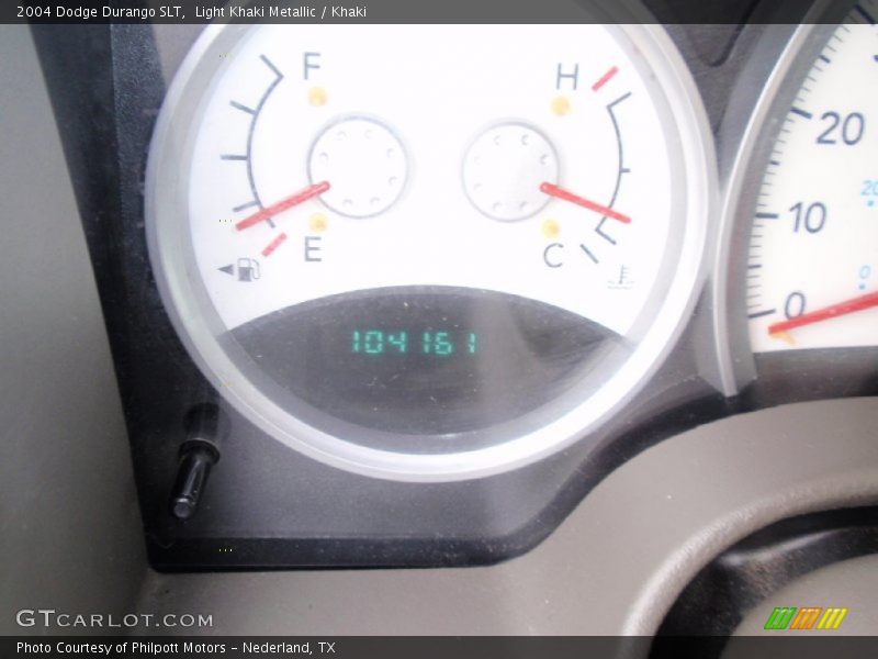 Light Khaki Metallic / Khaki 2004 Dodge Durango SLT