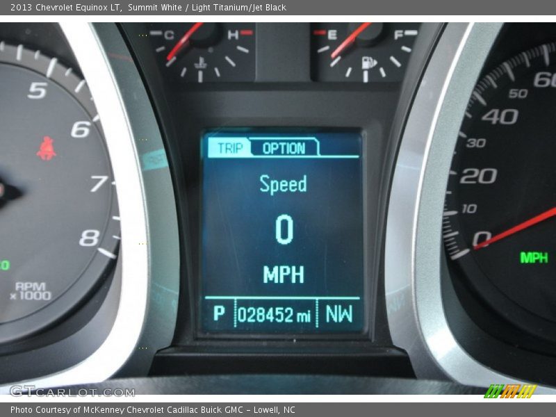 Summit White / Light Titanium/Jet Black 2013 Chevrolet Equinox LT