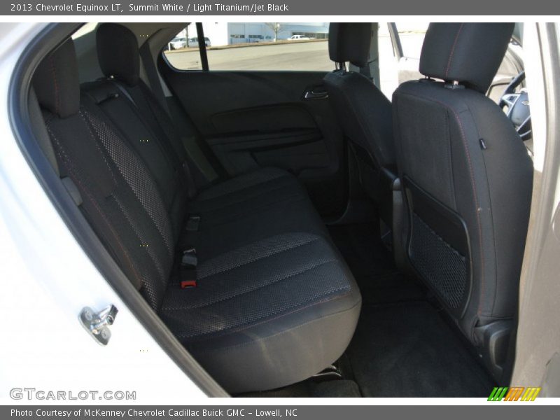 Summit White / Light Titanium/Jet Black 2013 Chevrolet Equinox LT