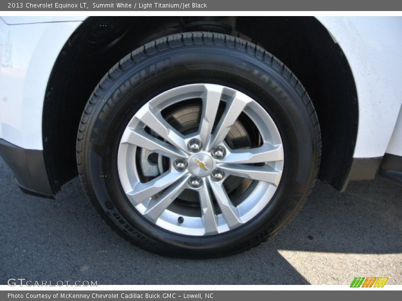 Summit White / Light Titanium/Jet Black 2013 Chevrolet Equinox LT