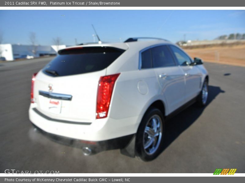 Platinum Ice Tricoat / Shale/Brownstone 2011 Cadillac SRX FWD