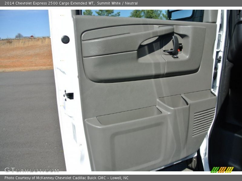 Summit White / Neutral 2014 Chevrolet Express 2500 Cargo Extended WT