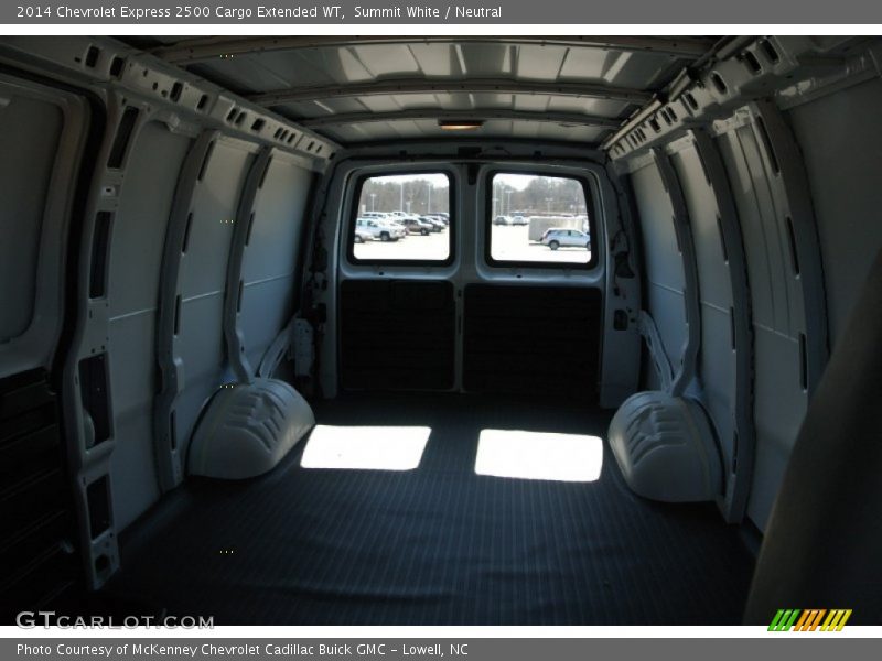 Summit White / Neutral 2014 Chevrolet Express 2500 Cargo Extended WT