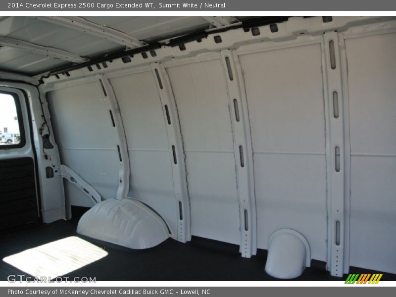 Summit White / Neutral 2014 Chevrolet Express 2500 Cargo Extended WT