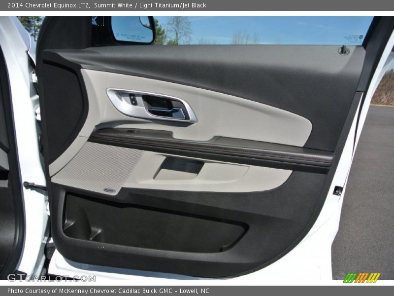 Door Panel of 2014 Equinox LTZ