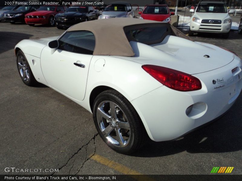 Pure White / Steel/Sand 2007 Pontiac Solstice Roadster