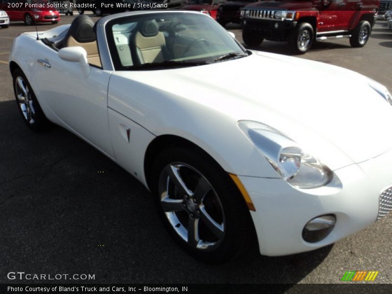 Pure White / Steel/Sand 2007 Pontiac Solstice Roadster