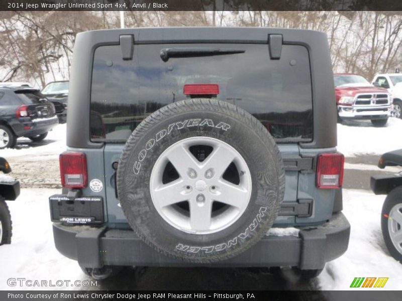 Anvil / Black 2014 Jeep Wrangler Unlimited Sport 4x4