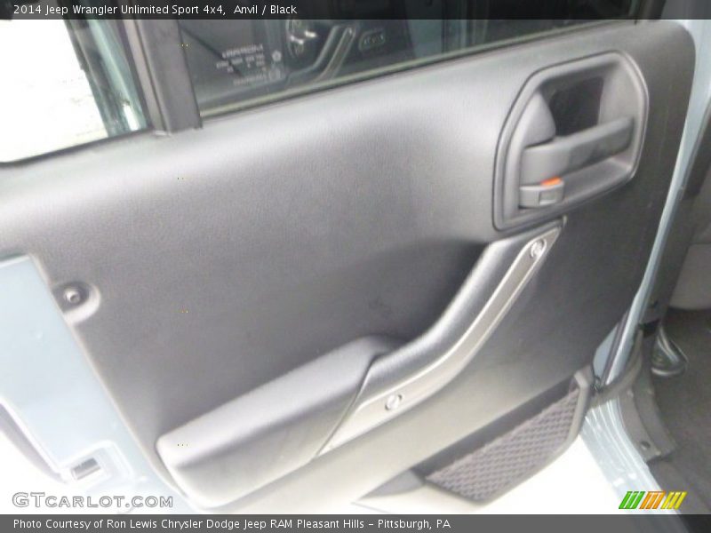 Anvil / Black 2014 Jeep Wrangler Unlimited Sport 4x4