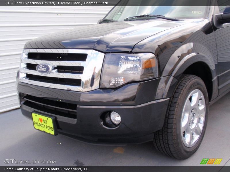 Tuxedo Black / Charcoal Black 2014 Ford Expedition Limited