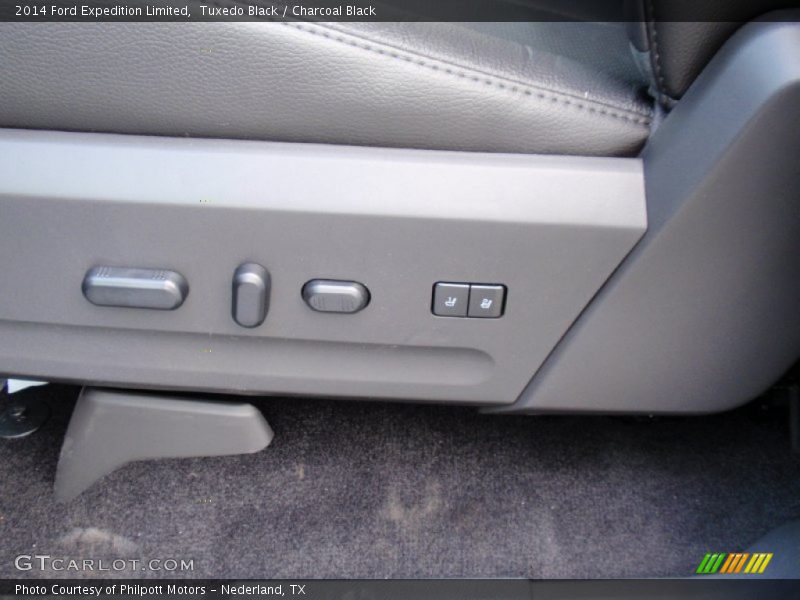 Tuxedo Black / Charcoal Black 2014 Ford Expedition Limited