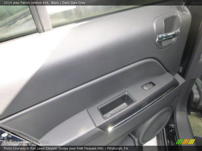 Black / Dark Slate Gray 2014 Jeep Patriot Limited 4x4