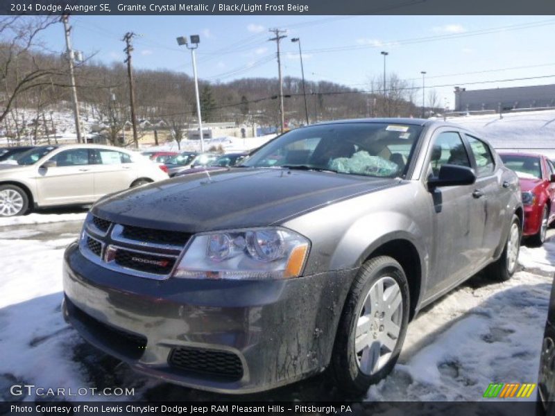 Granite Crystal Metallic / Black/Light Frost Beige 2014 Dodge Avenger SE