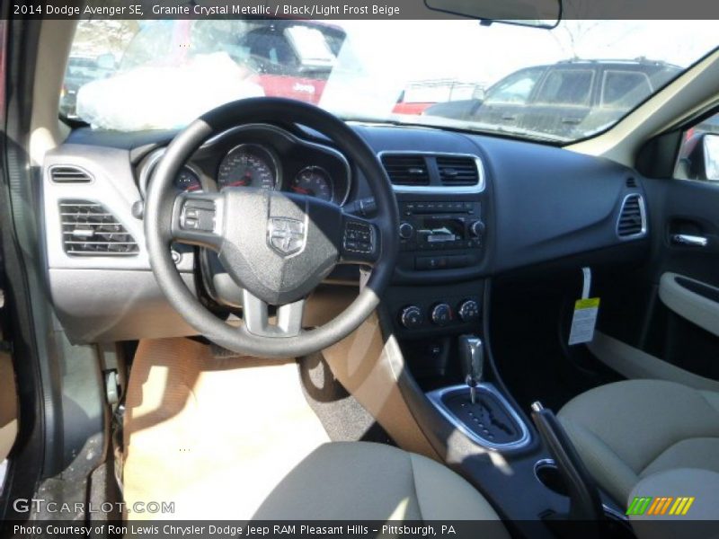 Granite Crystal Metallic / Black/Light Frost Beige 2014 Dodge Avenger SE