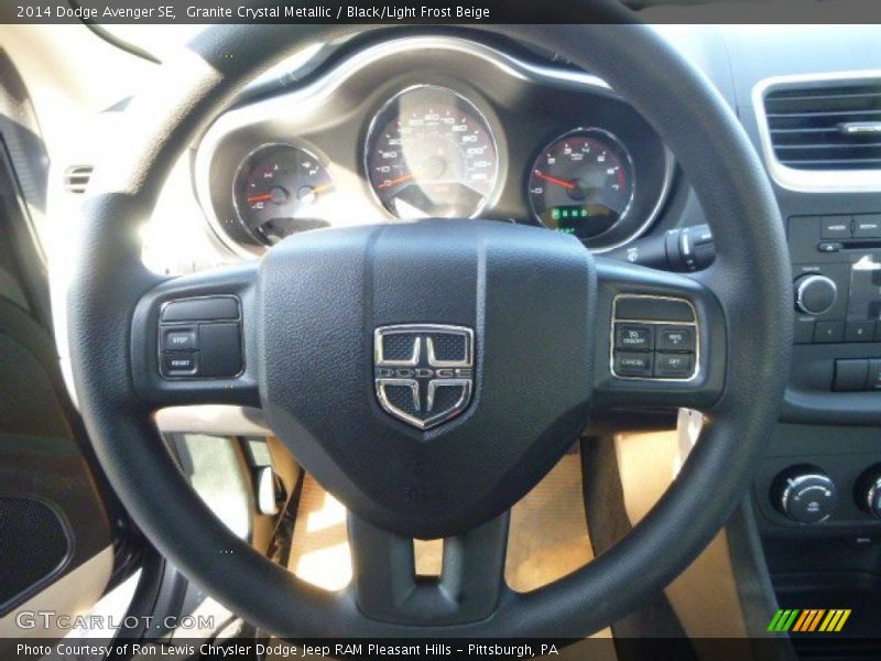 Granite Crystal Metallic / Black/Light Frost Beige 2014 Dodge Avenger SE