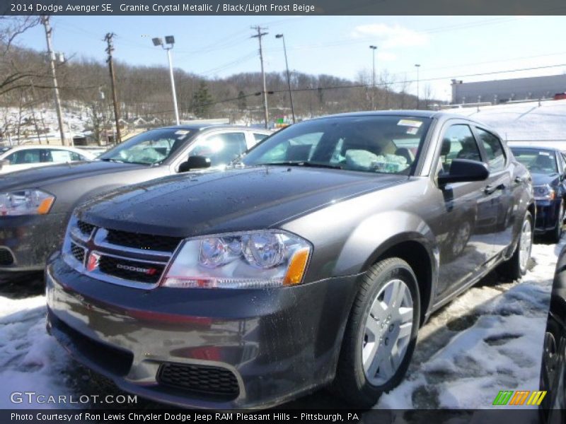 Granite Crystal Metallic / Black/Light Frost Beige 2014 Dodge Avenger SE