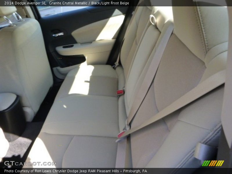 Granite Crystal Metallic / Black/Light Frost Beige 2014 Dodge Avenger SE