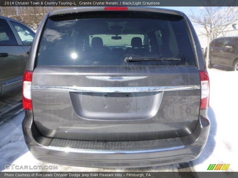 Granite Crystal Metallic / Black/Light Graystone 2014 Chrysler Town & Country Touring-L
