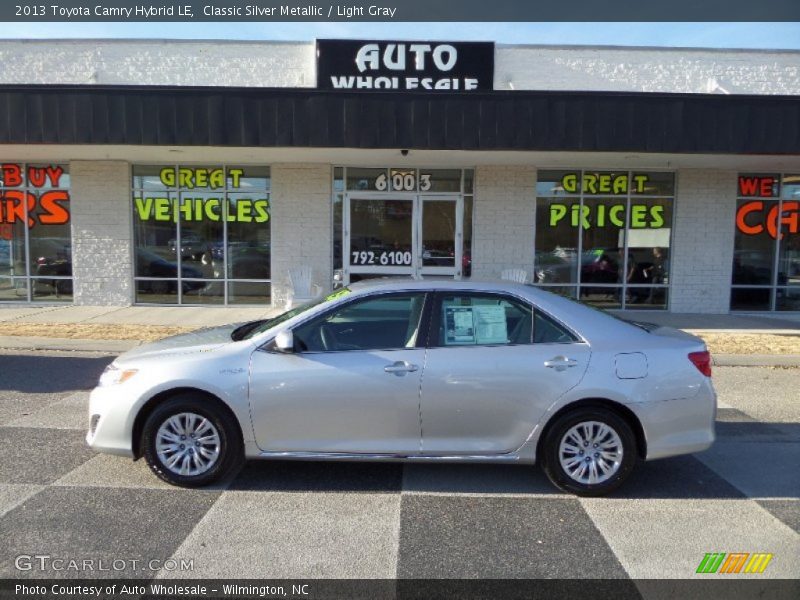 Classic Silver Metallic / Light Gray 2013 Toyota Camry Hybrid LE