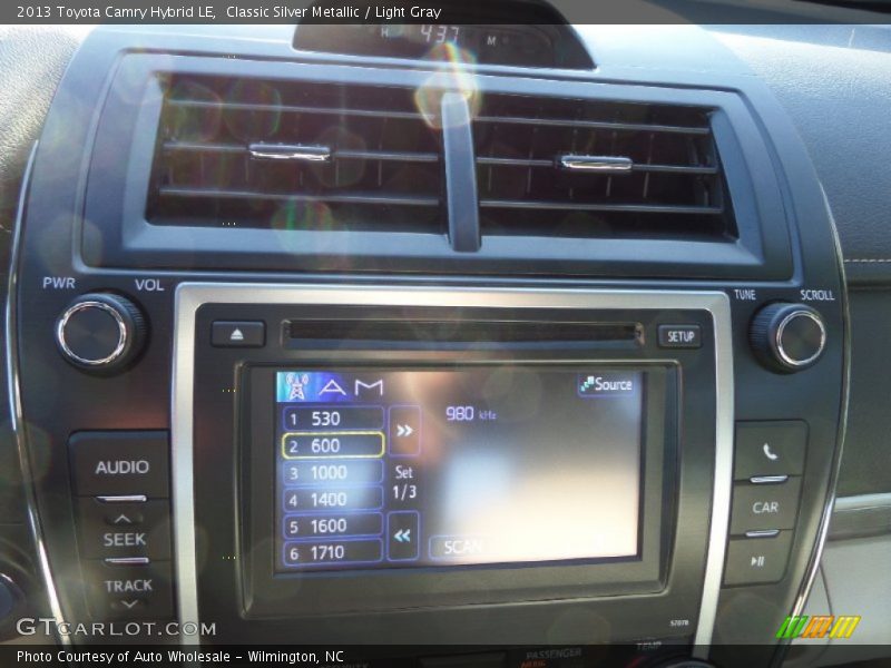 Classic Silver Metallic / Light Gray 2013 Toyota Camry Hybrid LE